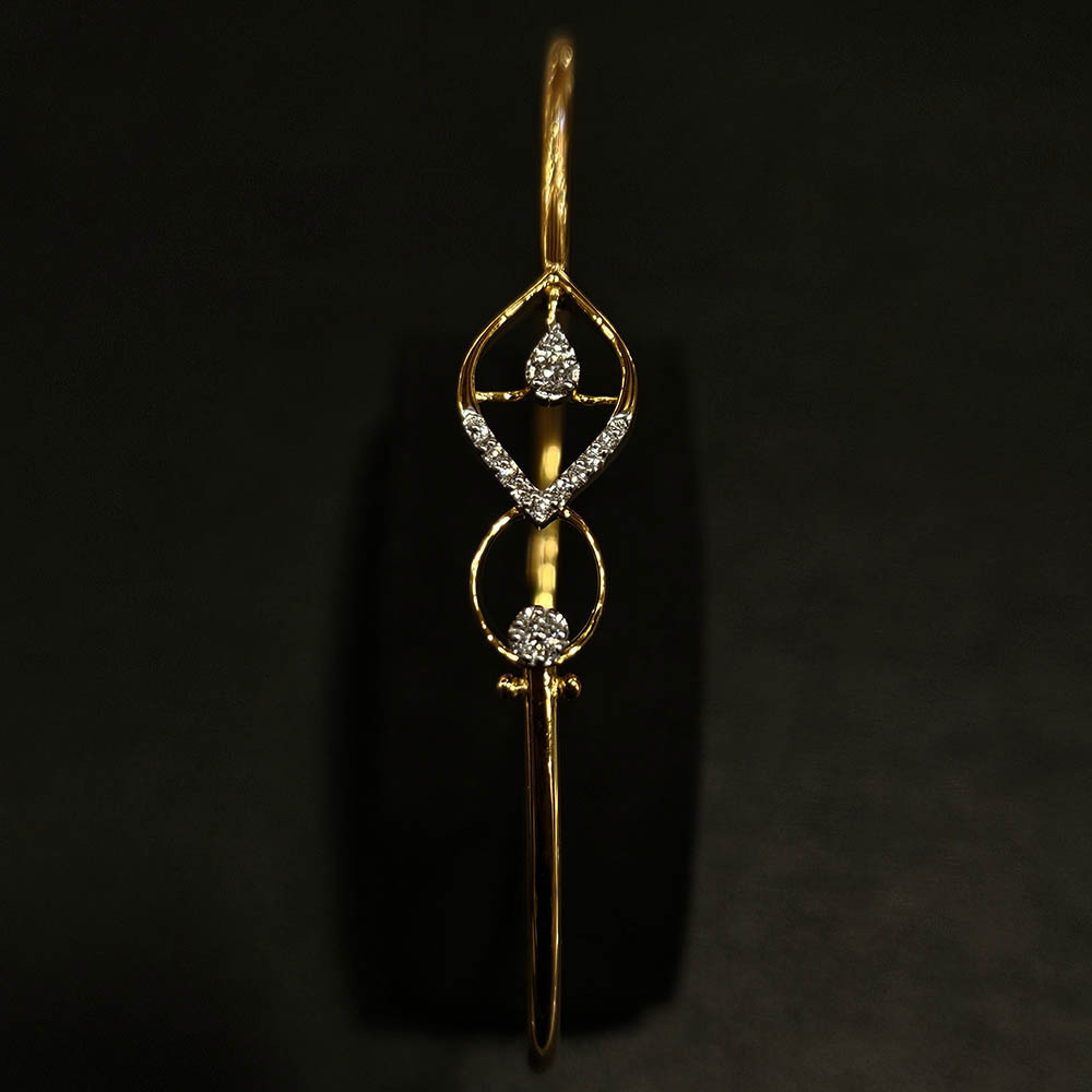DIAMOND BRACELET
